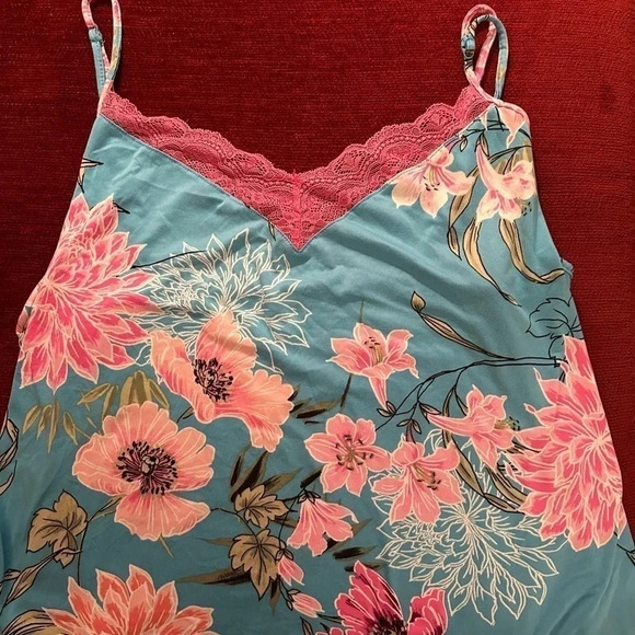 Secret Treasures Cami - Picture 8 of 8